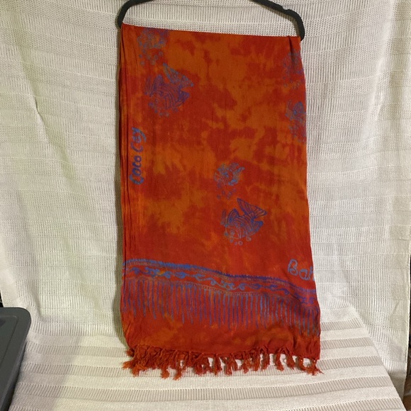 Sarong 64X44 Island dreams Coco Cay Bahamas 100% Rayon with tassels - Picture 2 of 9